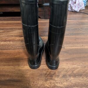 Rain boots